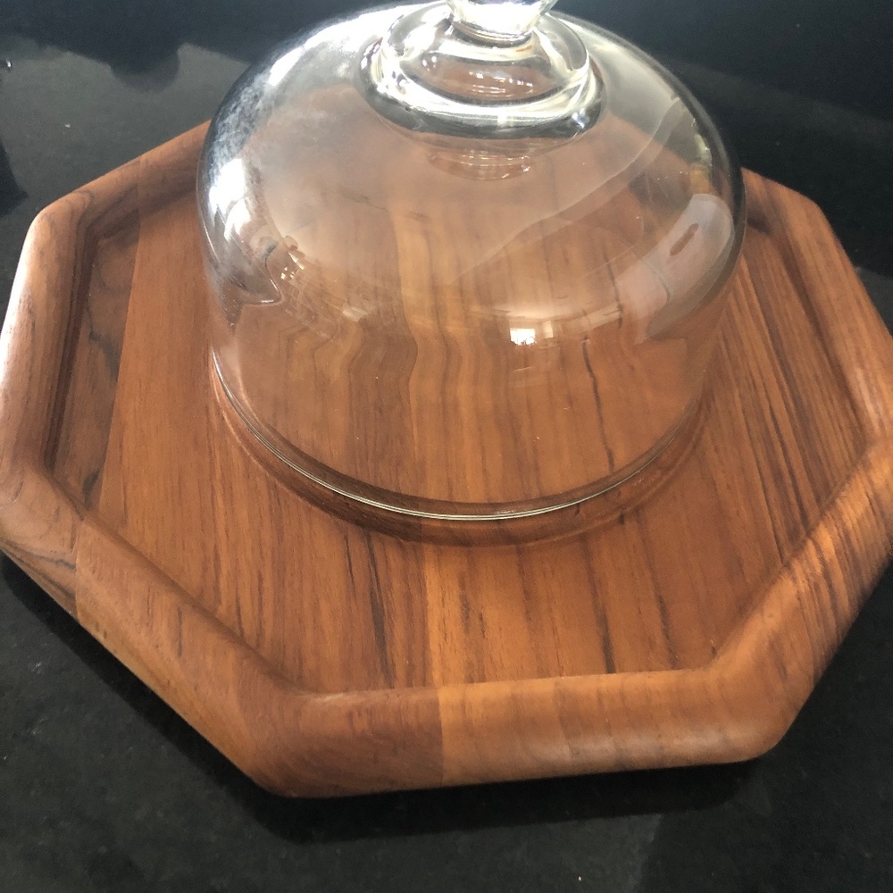 New in box. MCM Goodwood teakwood cheesetray